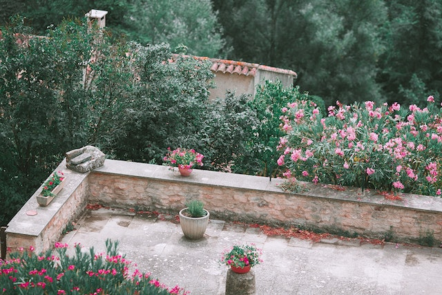 Les meilleurs materiaux pour l’amenagement de son jardin